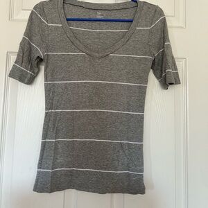 Gray and white striped t shirt